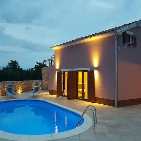 Vilă Murvenica Šilo